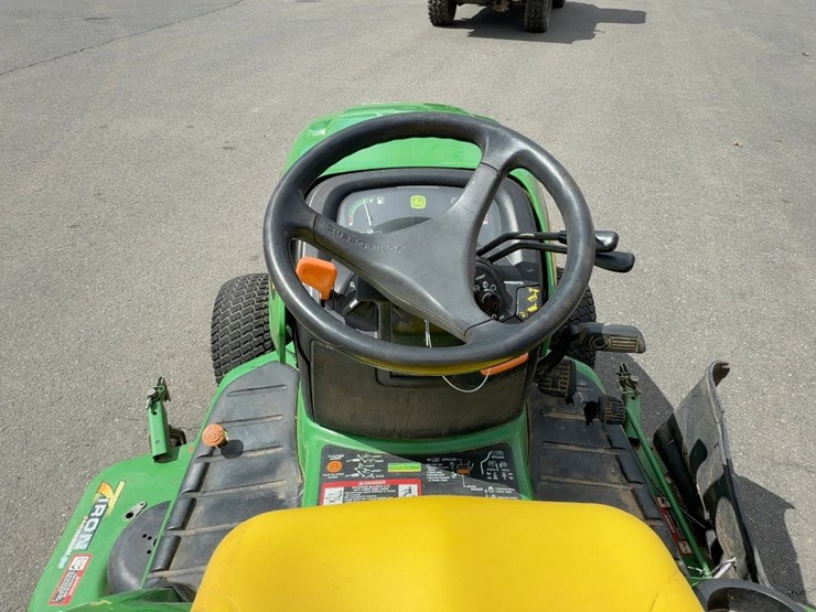 john-deere-x720-image-14