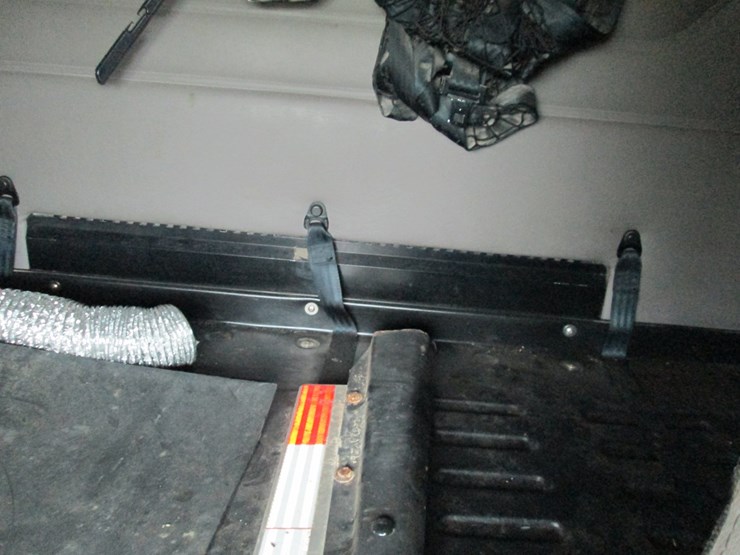 #46169-•-2007-freightliner-columbia-t/a-sleeper-truck-tractor-1fuja6cy07lx38975-image-40