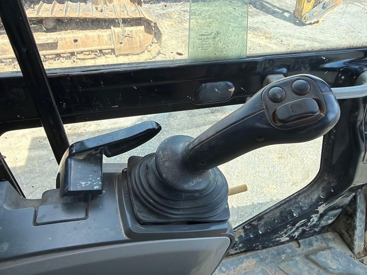 caterpillar-336el-image-36