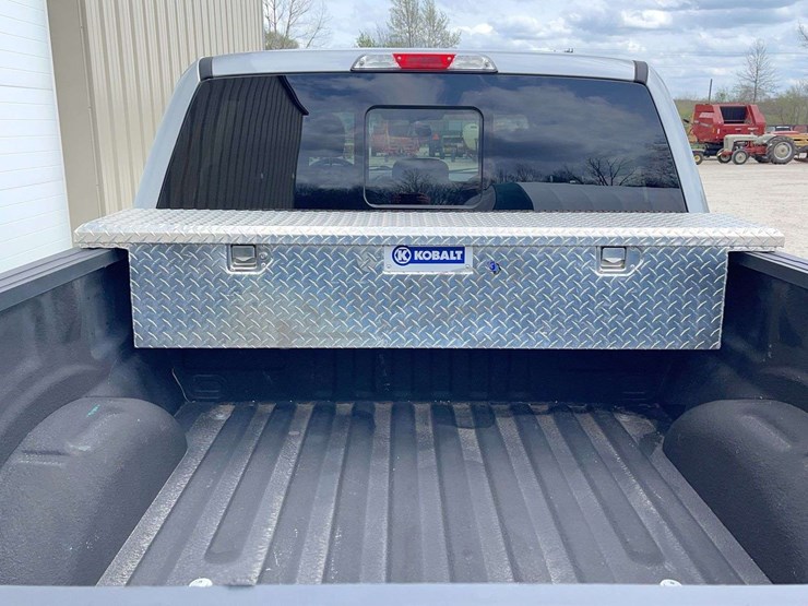 2020-ford-f150-image-23