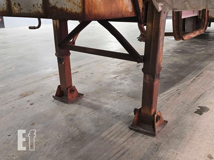 1974-trailmobile-tanker-image-13