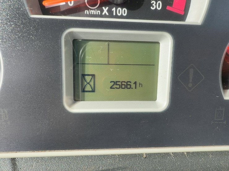 2012-caterpillar-420f-it-image-32