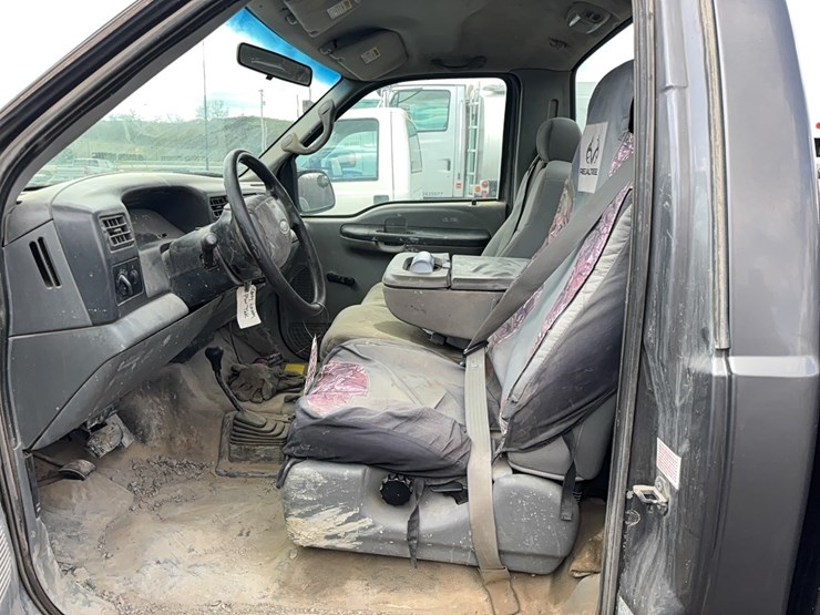 2002-ford-f350-image-12