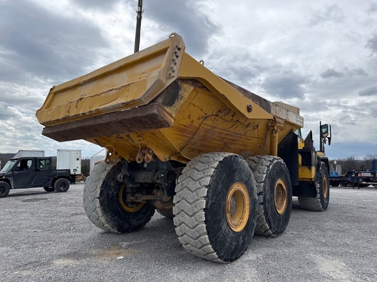 2007-komatsu-hm400-2-image-3