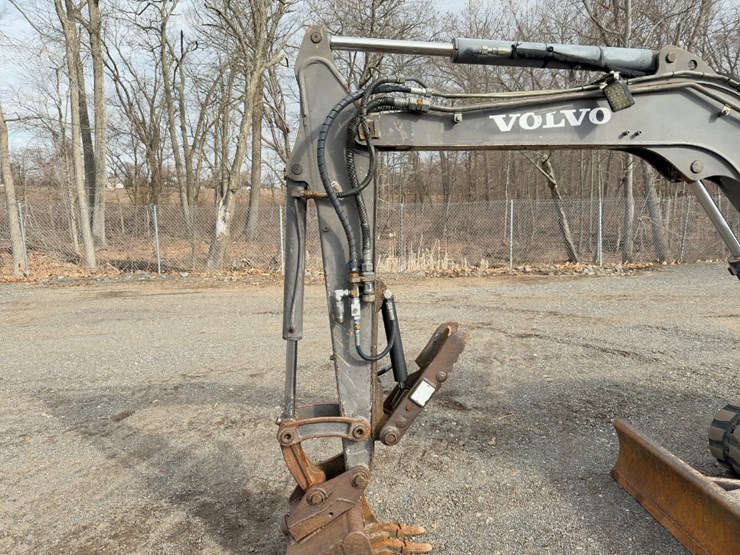 2004-volvo-ec35-image-14