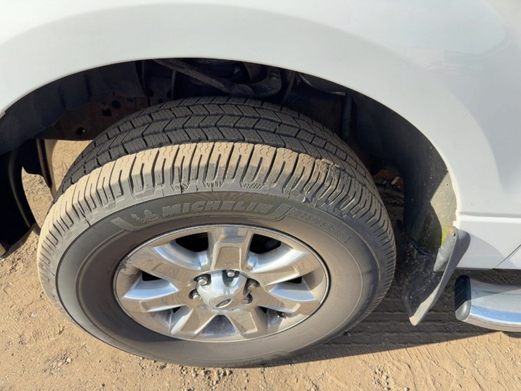 2013-ford-f150-xlt-image-11