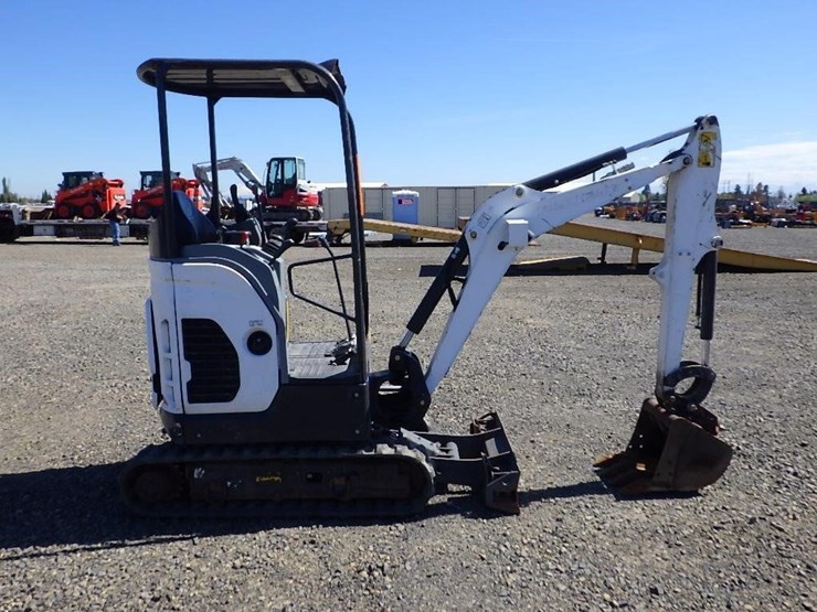 bobcat-hydraulic-excavator-image-3