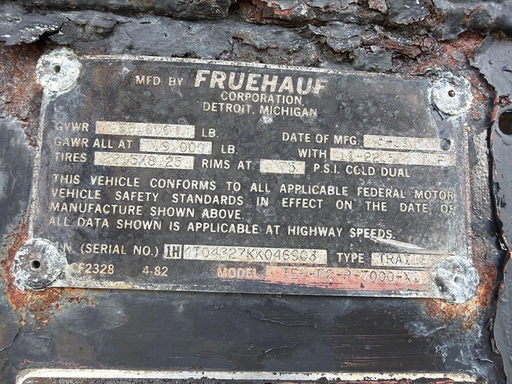 1989-fruehauf-tanker-image-12