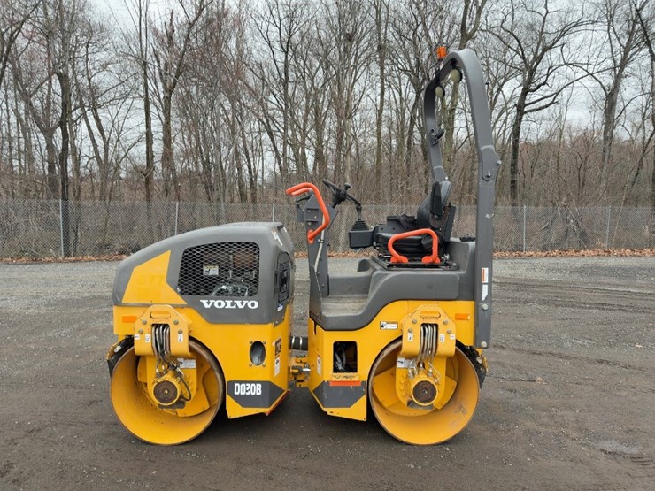 2021-volvo-dd30b-image-2