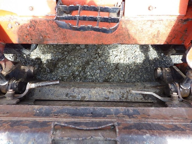 2012-kubota-svl75-image-15