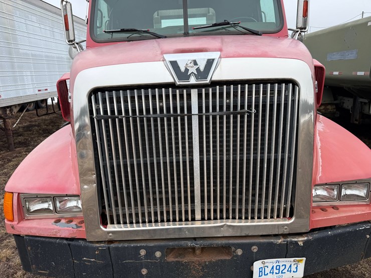 1999-western-star-5864ss-image-8