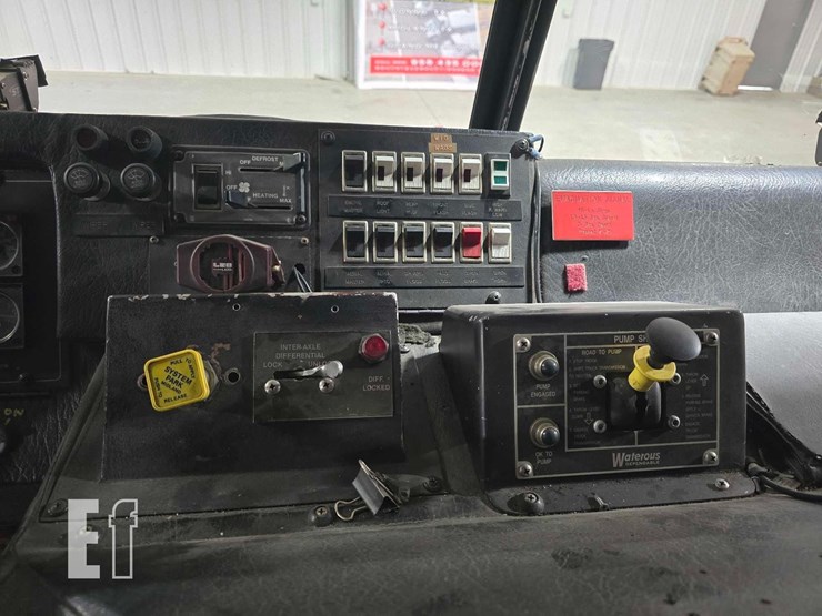 1988-pierce-dash-image-15