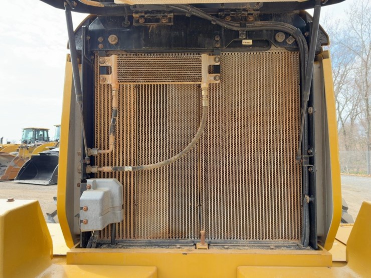 2016-caterpillar-938m-image-20