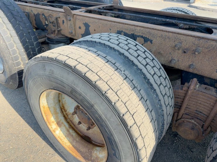 2006-mack-granite-cv713-image-16