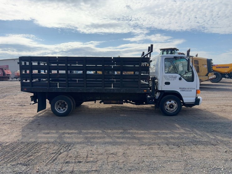 2002-isuzu-npr-hd-image-6