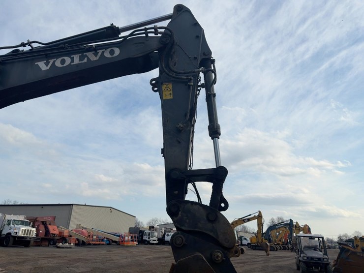 2014-volvo-ec340dl-image-10