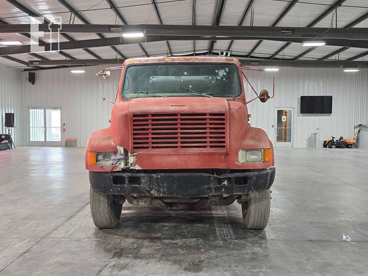 1990-international-4900-image-7