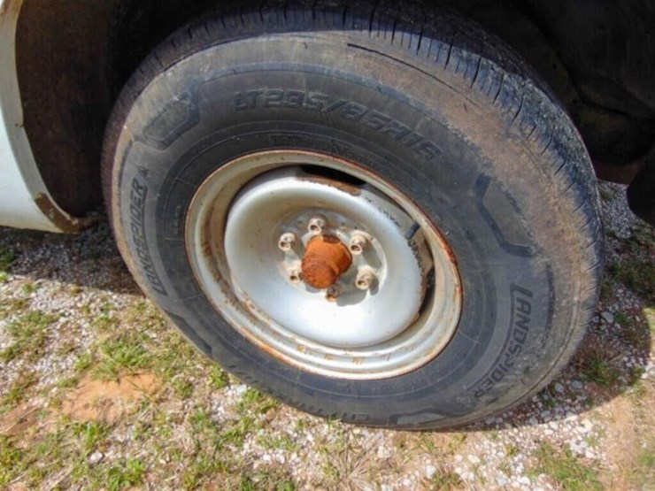 chevrolet-2500-image-4