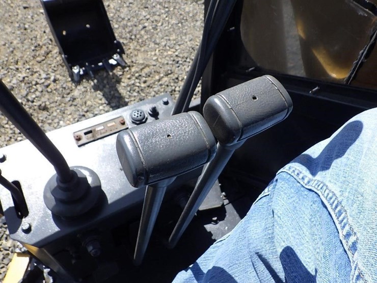 mitsubishi-mxr30-image-35