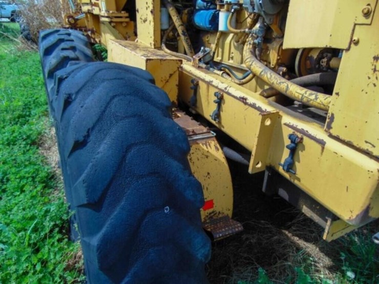 champion-road-grader-image-8