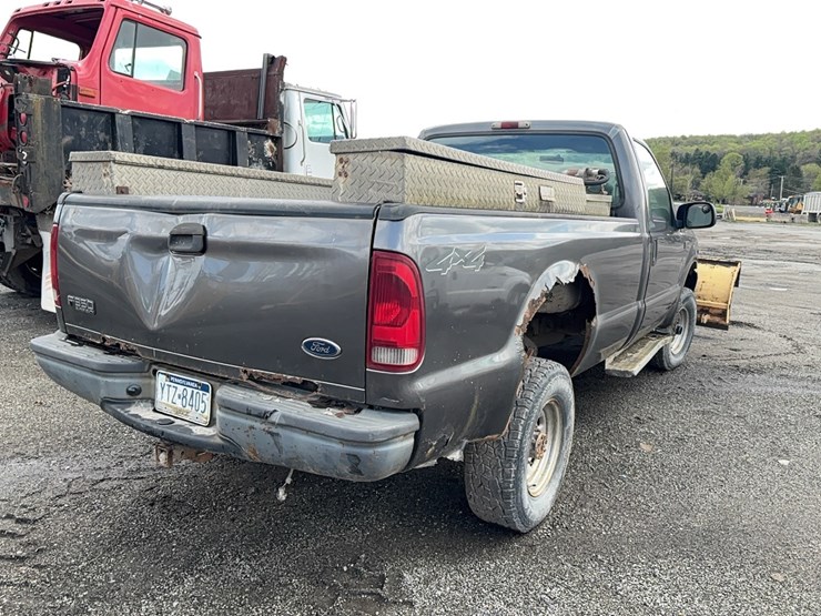 2002-ford-f350-image-3