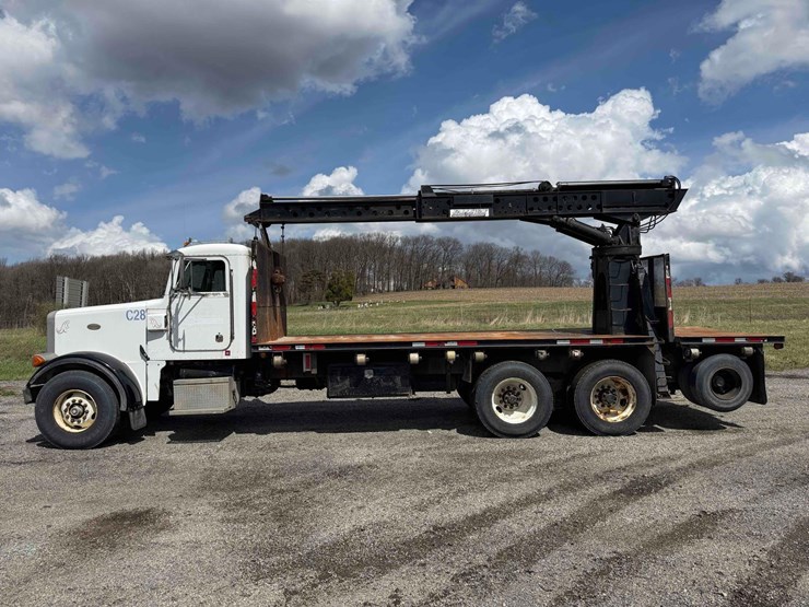 2000-peterbilt-357-image-1