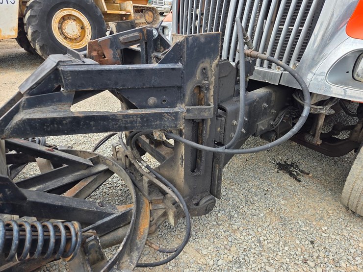 2002-international-7300-image-14