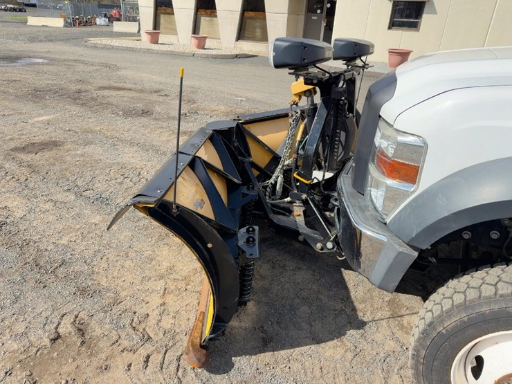 2008-ford-f550-xl-image-10