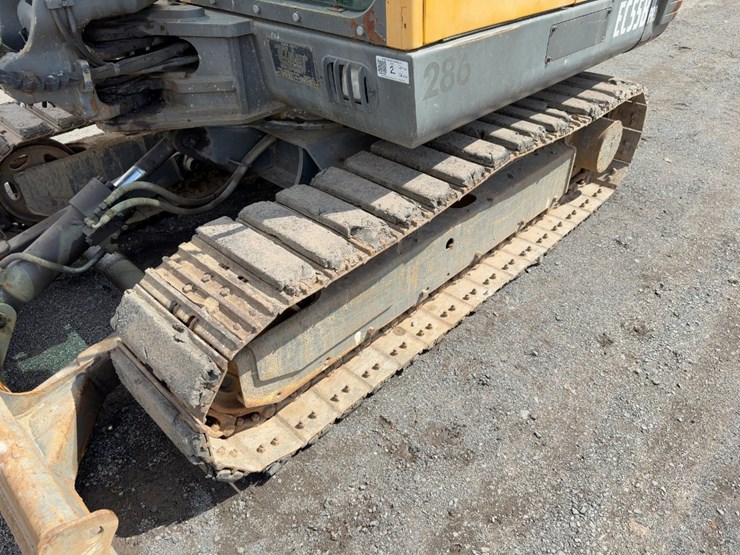 2008-volvo-ec55b-image-32