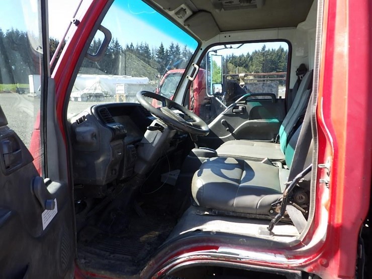 2000-isuzu-nqr-image-24