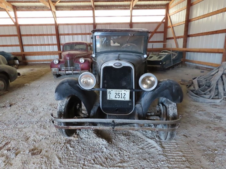 1928-chevrolet-4dr-sedan-image-2