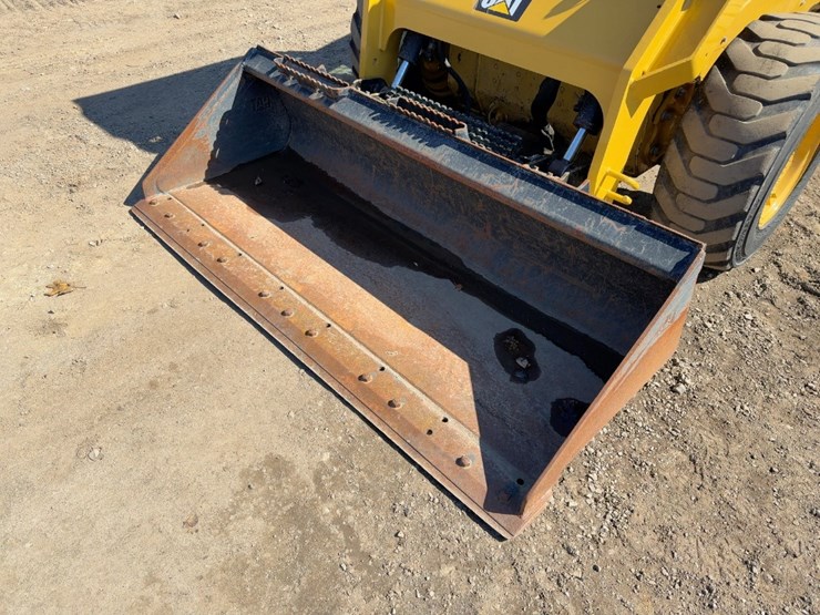 2019-caterpillar-272d2-image-9