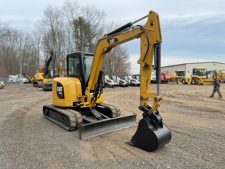 2017-caterpillar-305e2-cr-image-7