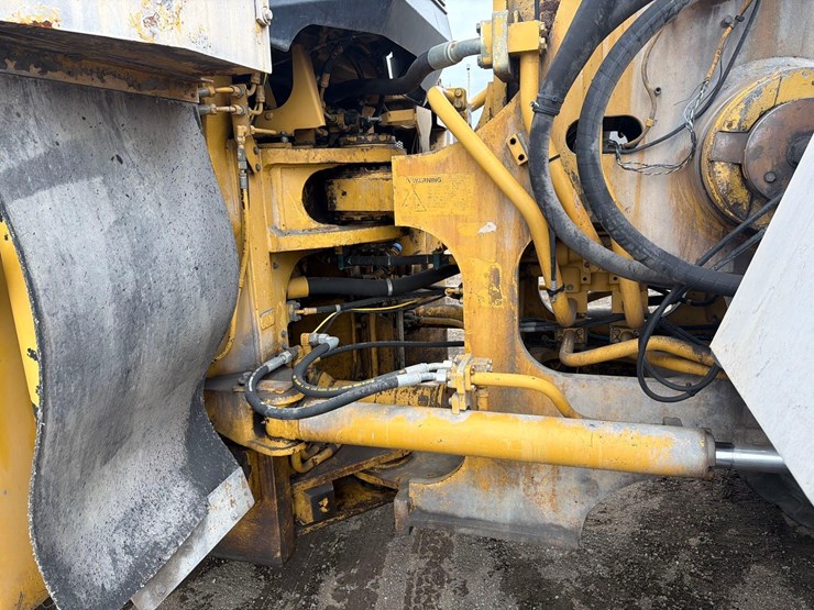 caterpillar-988g-image-9