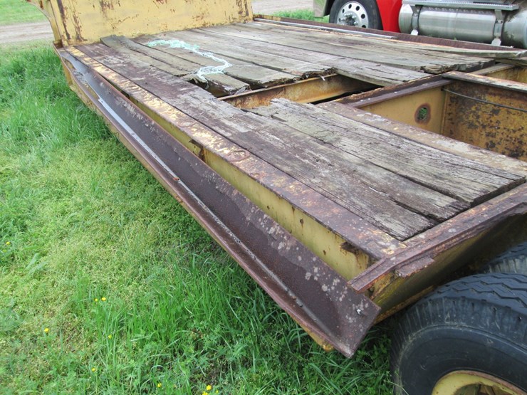 #46170-•-homemade-22'-t/a-steel-fixed-neck-lowboy-trailer-image-8