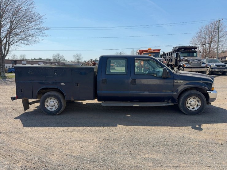 2002-ford-f350-xl-image-6