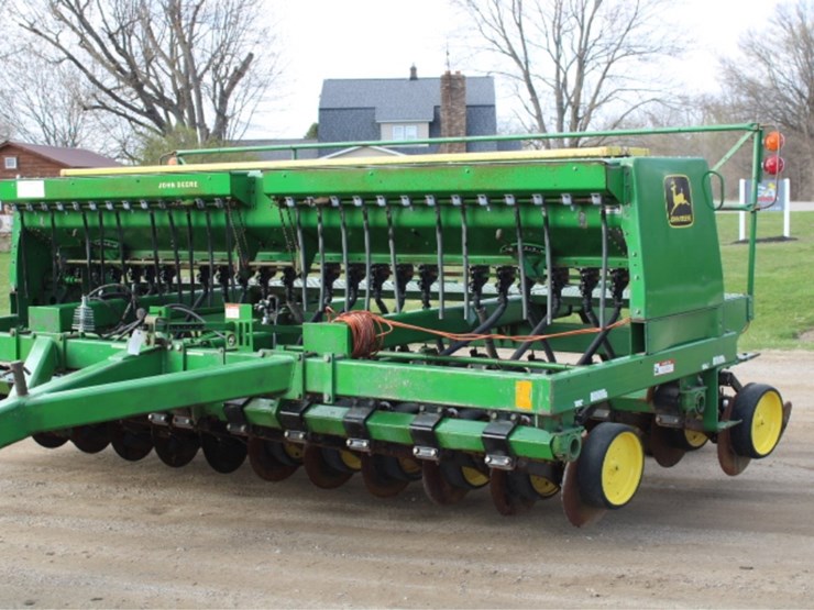 john-deere-750-image-20