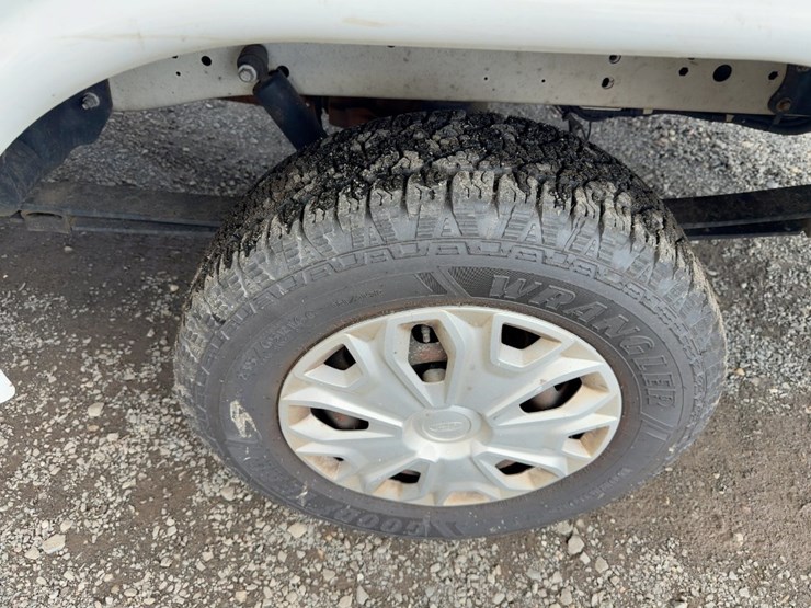 2019-utility-van-image-10