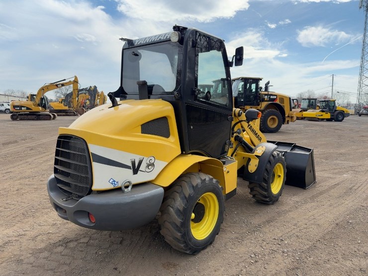 2017-yanmar-v8-image-5