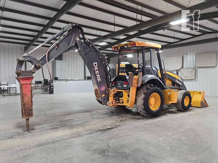 2023-deere-310-g-tier-image-3