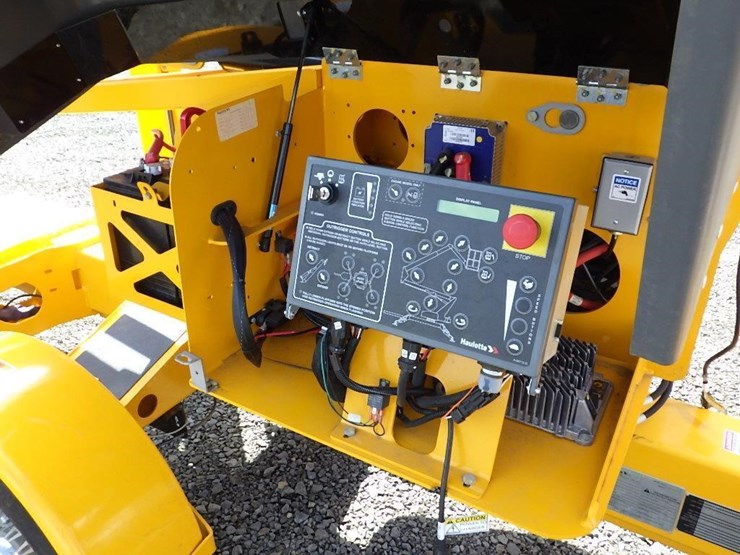 2025-haulotte-5533a-s/a-towable-boom-lift-image-9