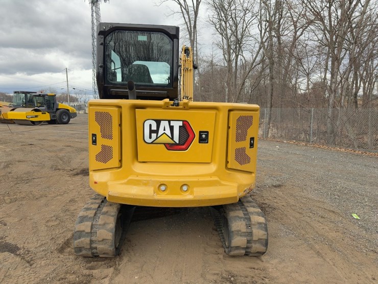 2022-caterpillar-306-image-4