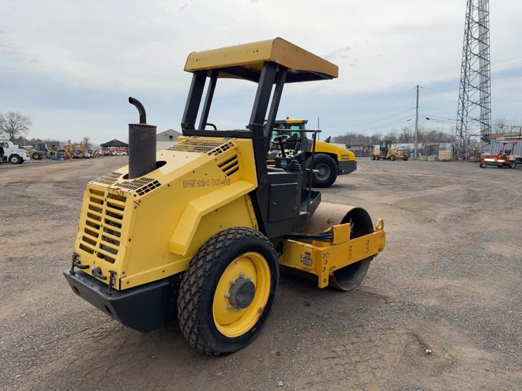 2016-bomag-bw124dh-40-image-5