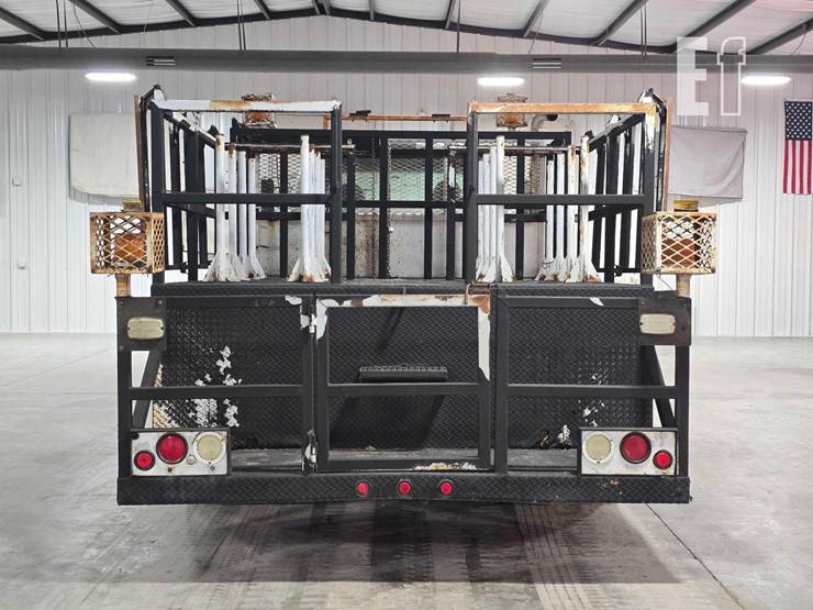 2009-ford-f650-sd-image-8