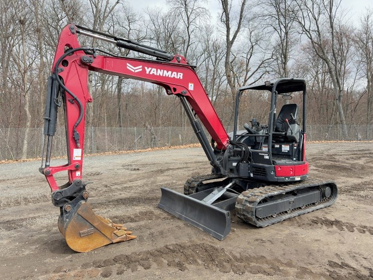 2023-yanmar-vio55-6a-image-1