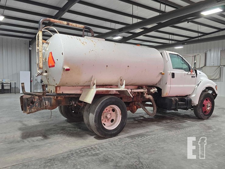 2000-ford-f650-sd-image-3