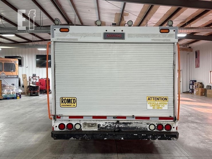 2015-ford-f750-sd-image-8