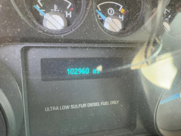 2012-ford-f450-xl-image-25