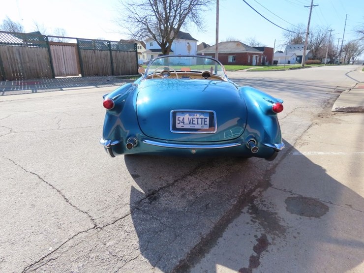 rare-1954-chevrolet-corvette-image-7