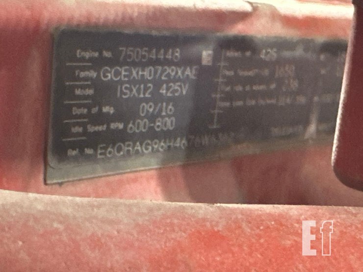 2017-peterbilt-367-image-30